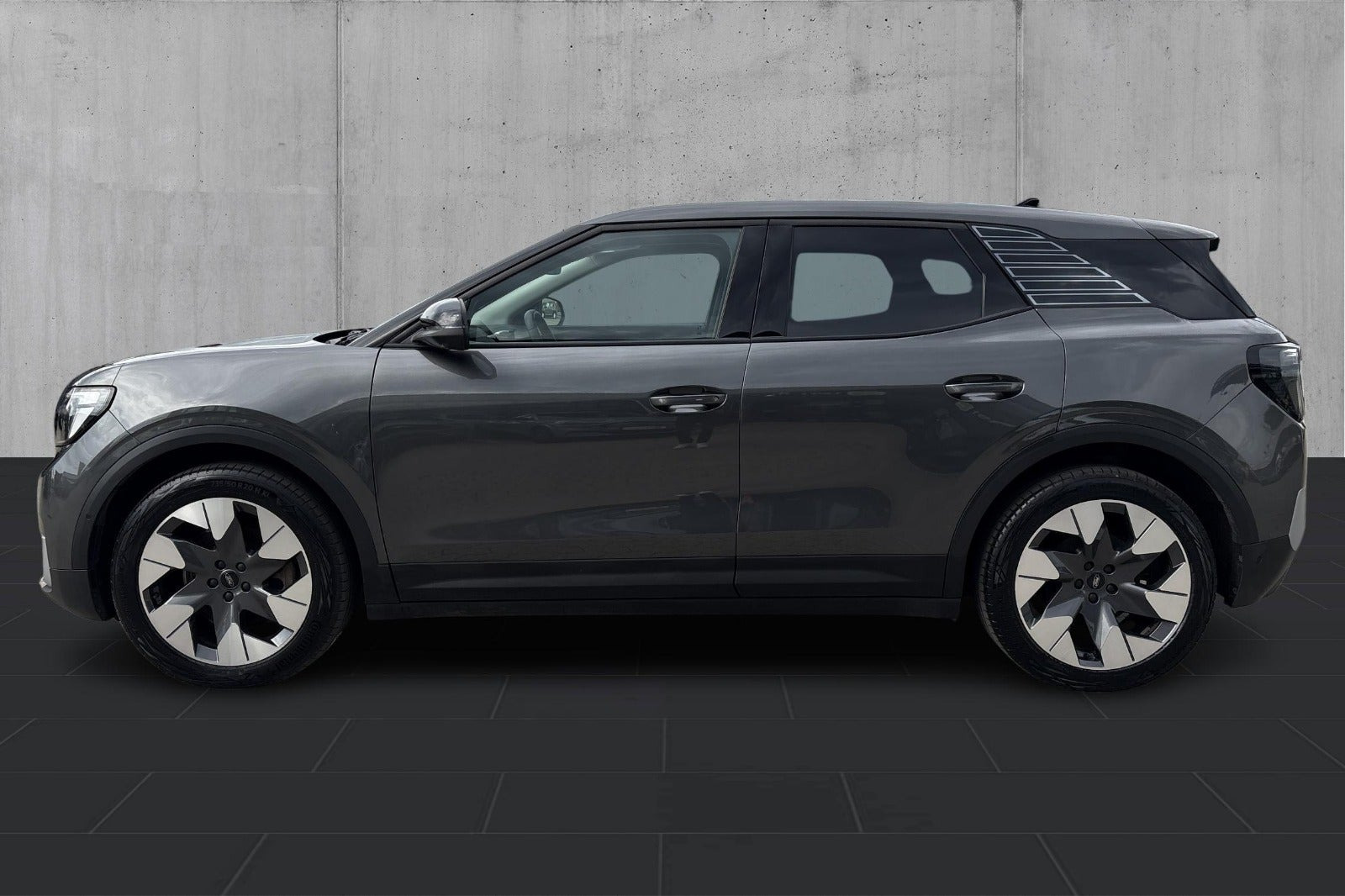Grå Ford Explorer fra 2025
