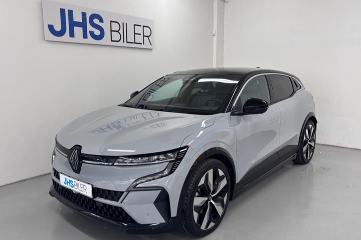 Grå Renault Megane E-Tech fra 2024 set udefra