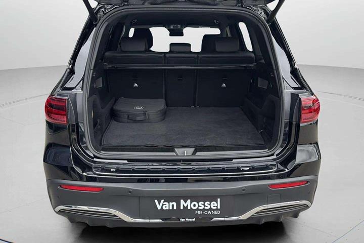 Sort Mercedes EQB 250+ fra 2024