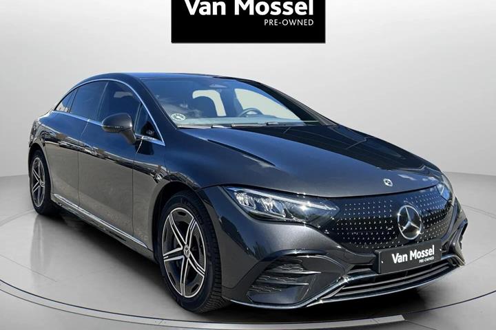 Grå Mercedes EQE 350 fra 2023