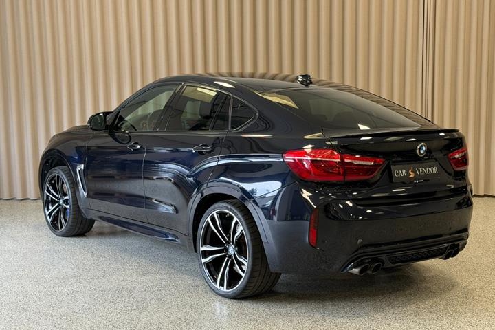 Sort BMW X6 fra 2015