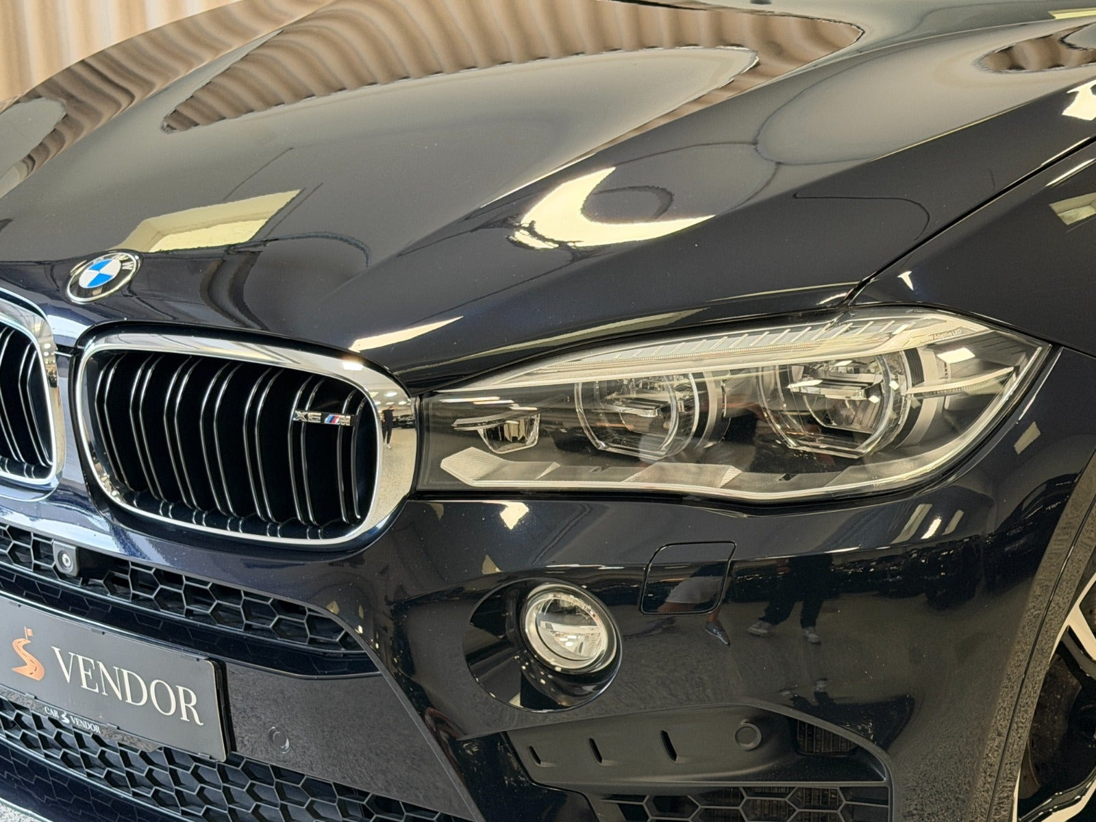Sort BMW X6 fra 2015