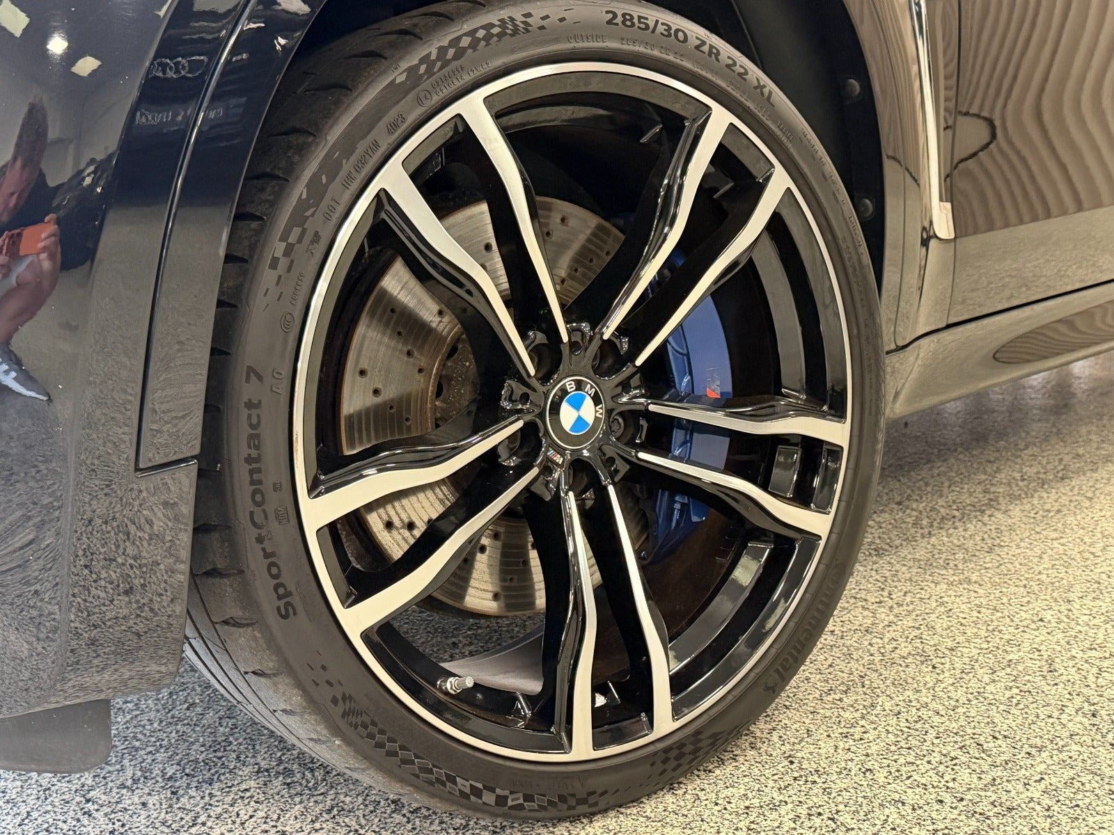 Sort BMW X6 fra 2015