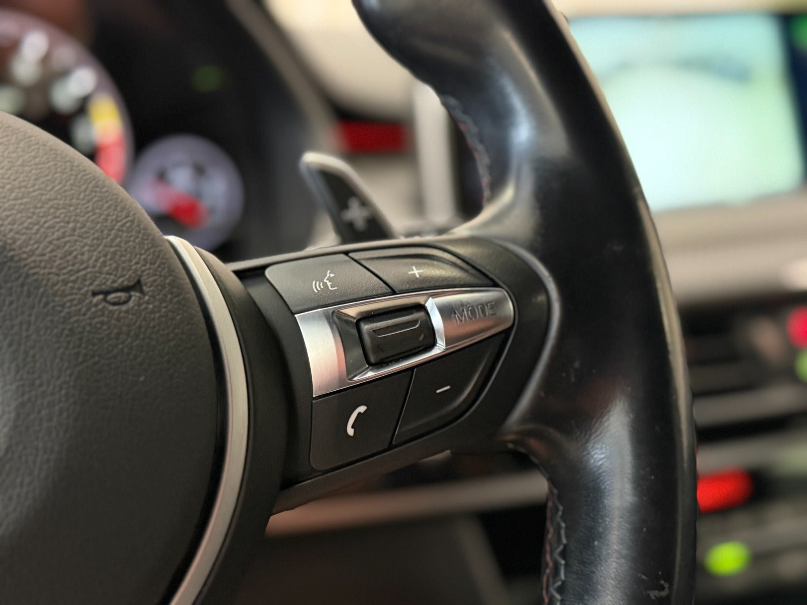Sort BMW X6 fra 2015