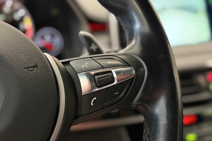 Sort BMW X6 fra 2015