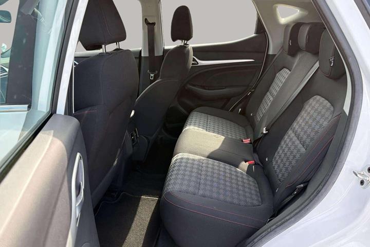 Hvid MG ZS EV fra 2022