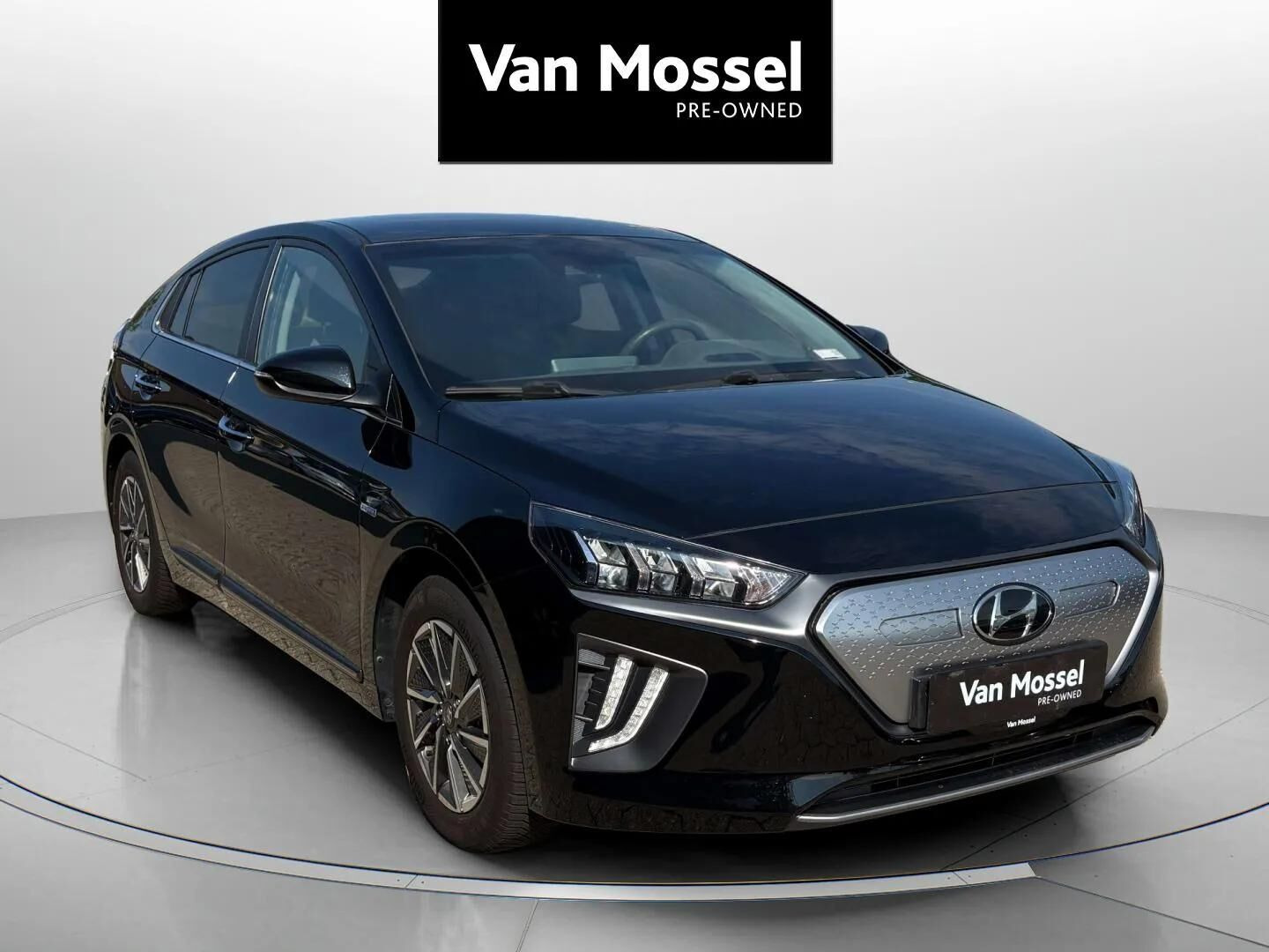 Sort Hyundai Ioniq fra 2021