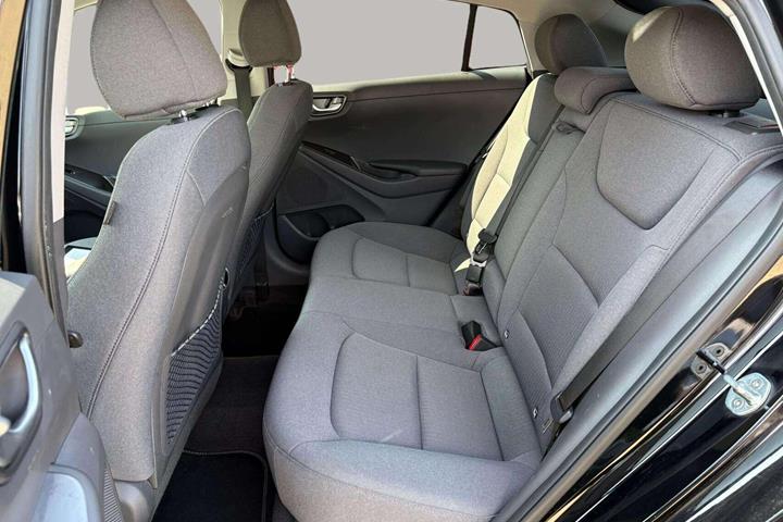 Sort Hyundai Ioniq fra 2021