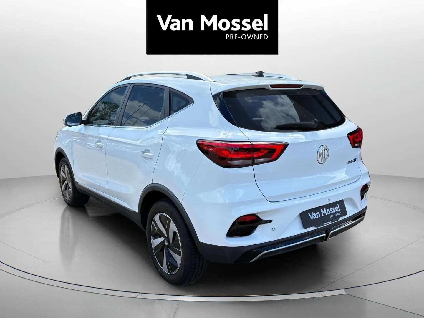 Hvid MG ZS EV fra 2022