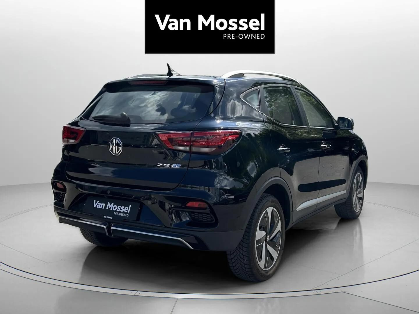 Sort MG ZS EV fra 2023