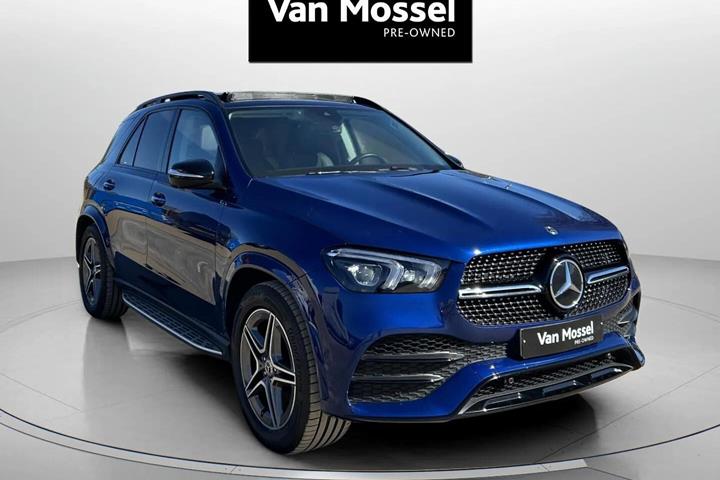 Blå Mercedes GLE350 de fra 2020
