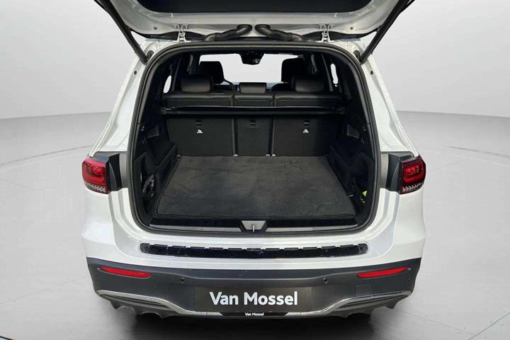 Hvid Mercedes EQB 250+ fra 2023