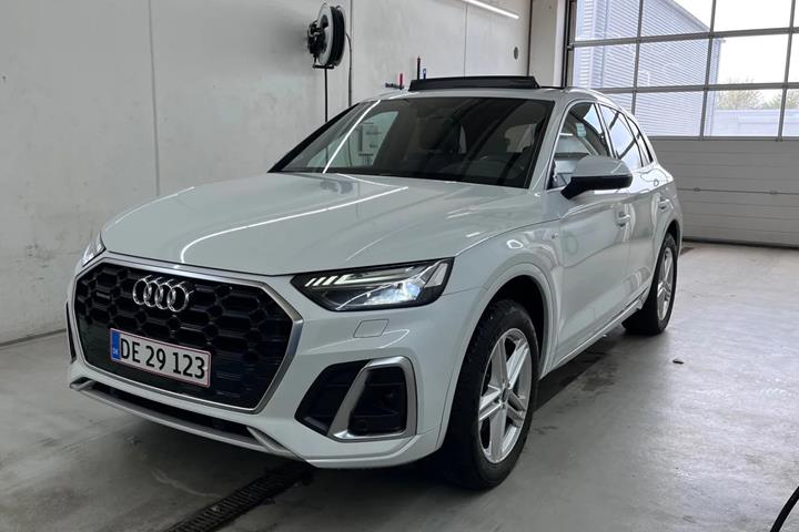 Hvid Audi Q5 fra 2022