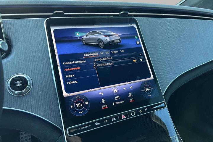 Sort Mercedes EQE 350 fra 2023