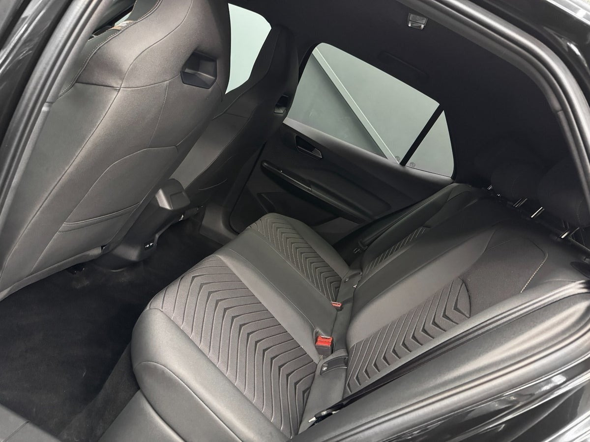 Sort Cupra Born fra 2026