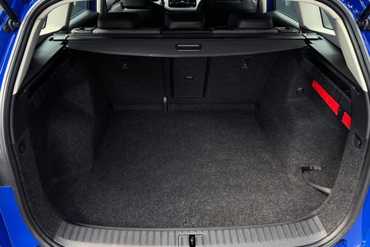 Blå Skoda Enyaq fra 2023