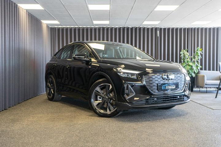 Sort Audi Q4 e-tron fra 2026 set udefra