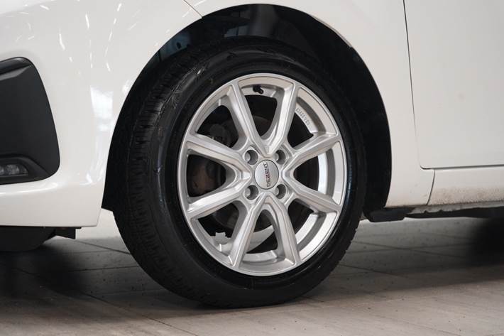 Hvid Peugeot 108 fra 2020