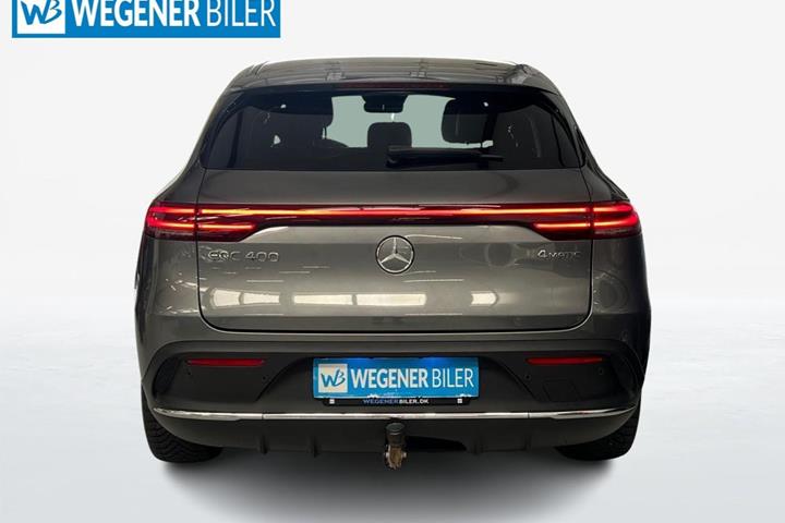 Grå Mercedes EQC400 fra 2021