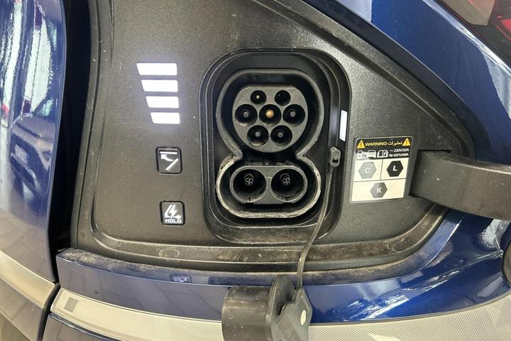 Blå Kia EV6 fra 2024