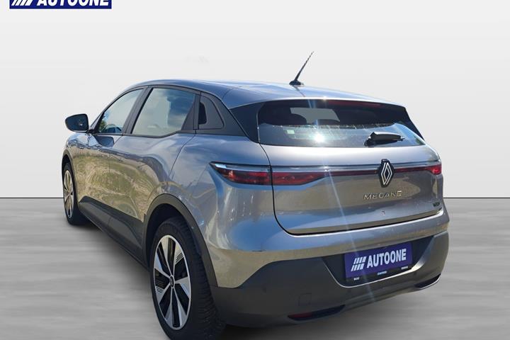 Sort Renault Megane E-Tech fra 2023
