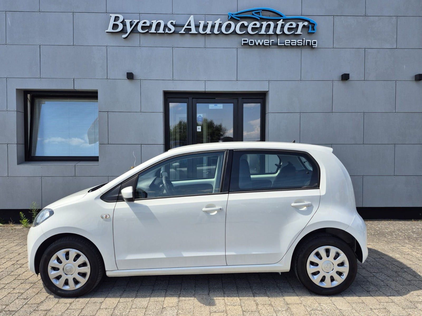 Hvid Skoda Citigo fra 2014