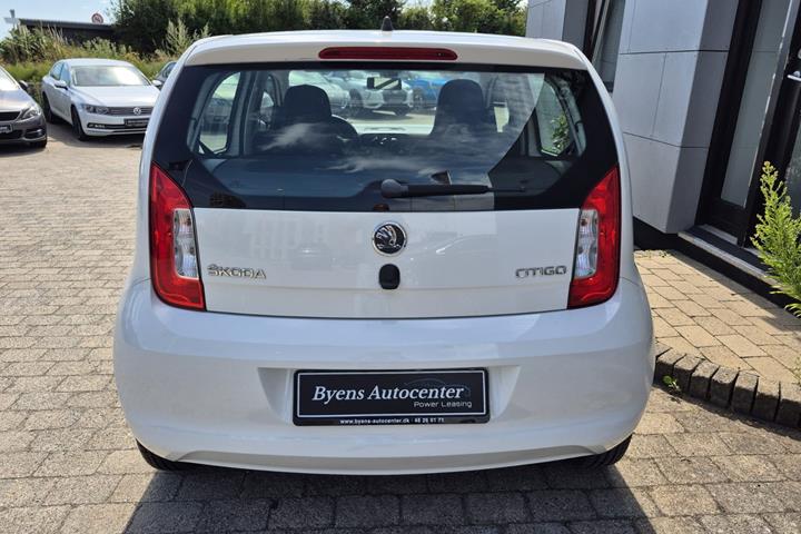 Hvid Skoda Citigo fra 2014