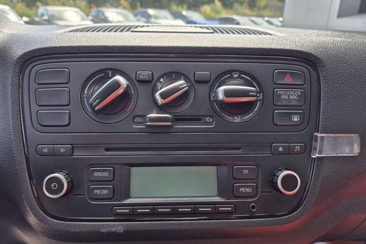 Hvid Skoda Citigo fra 2014