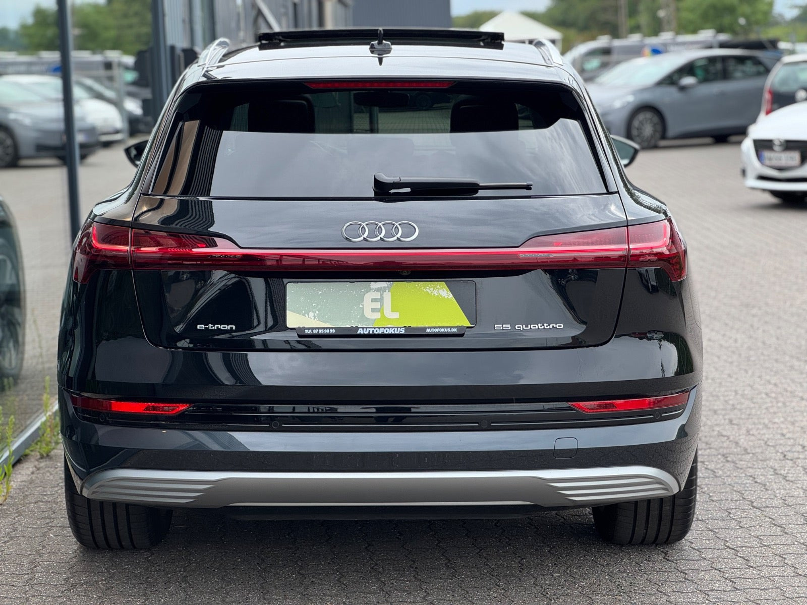 Sort Audi e-tron fra 2022