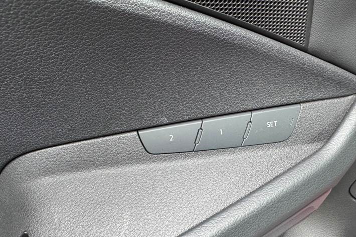 Sort Audi e-tron fra 2022