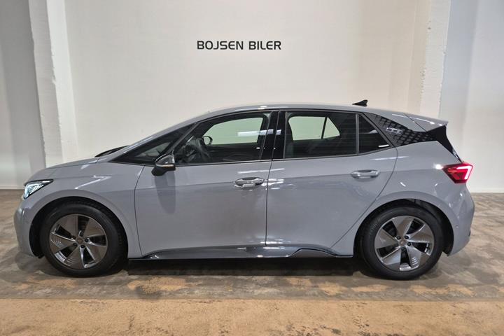 Grå Cupra Born fra 2023