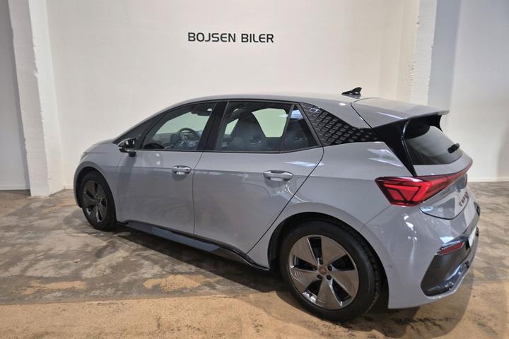 Grå Cupra Born fra 2023