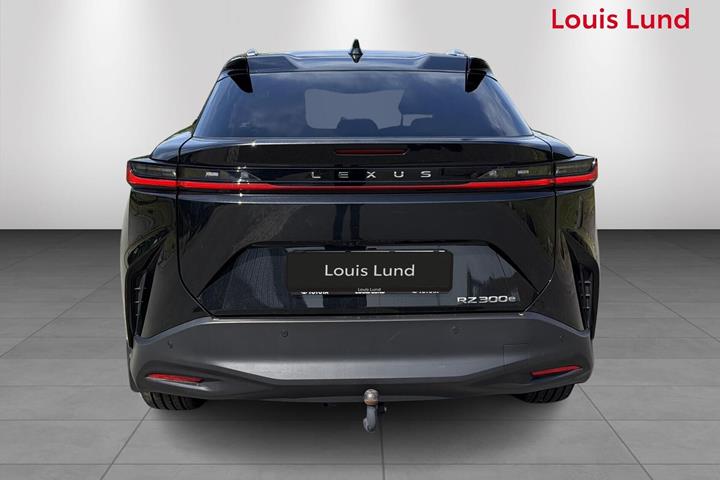 Sort Lexus RZ fra 2025