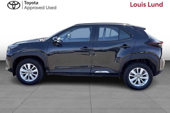 Sort Toyota Yaris Cross fra 2023