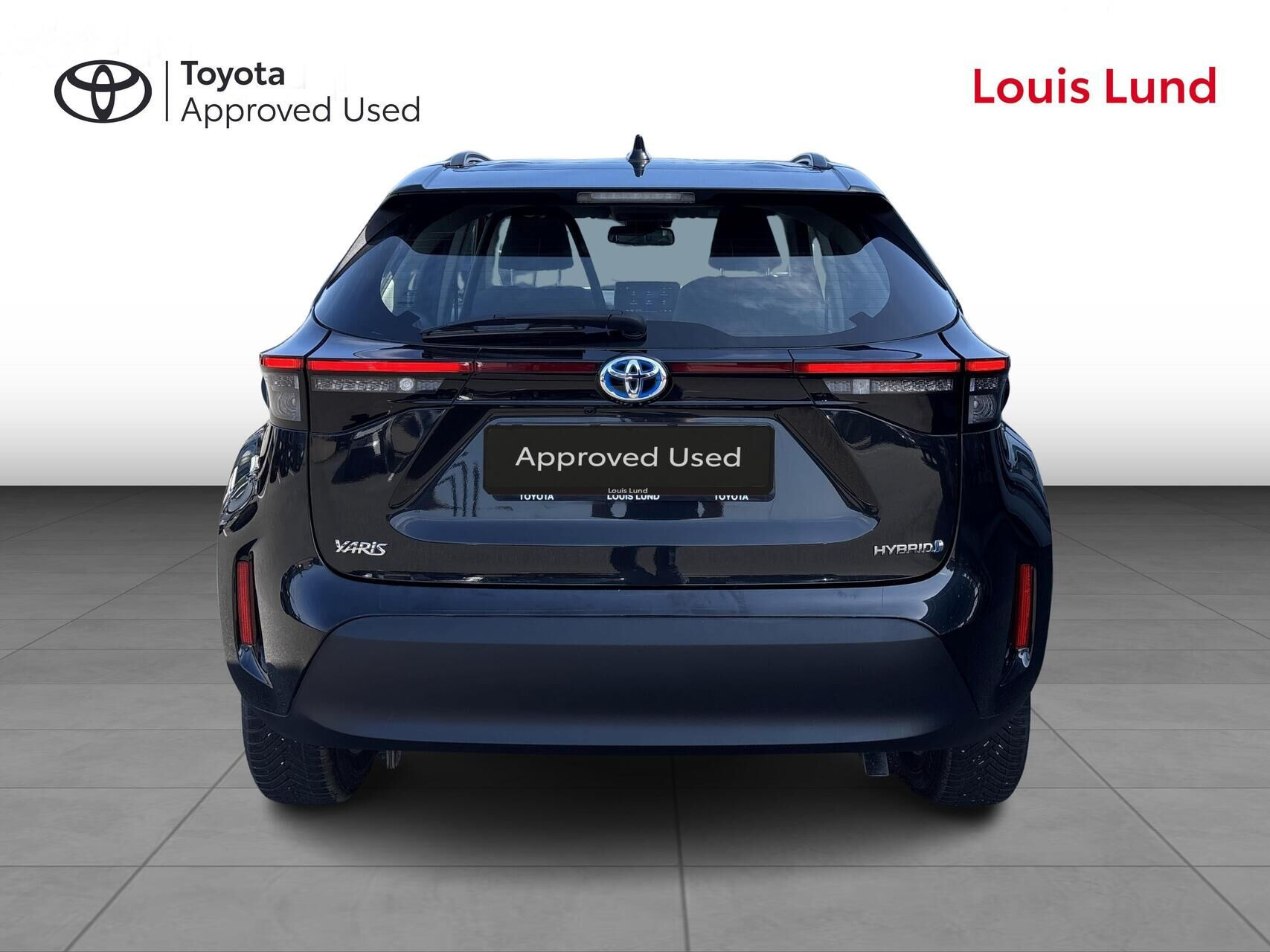 Sort Toyota Yaris Cross fra 2023