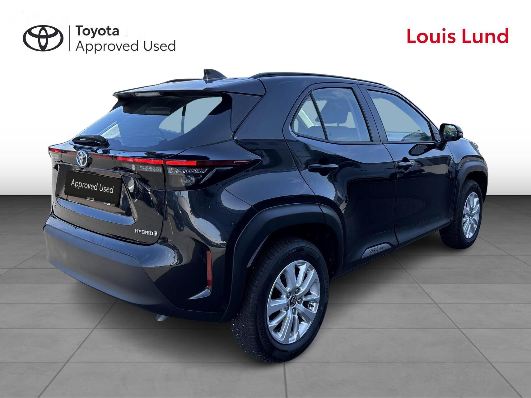 Sort Toyota Yaris Cross fra 2023
