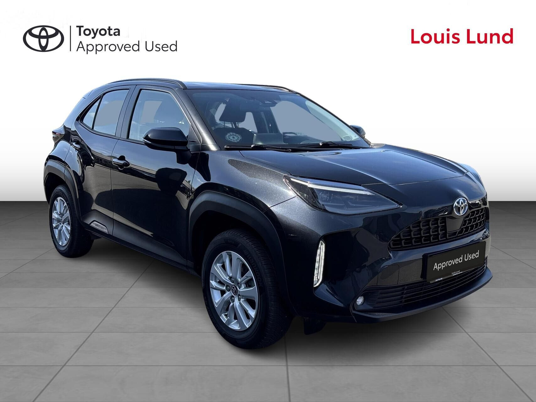Sort Toyota Yaris Cross fra 2023