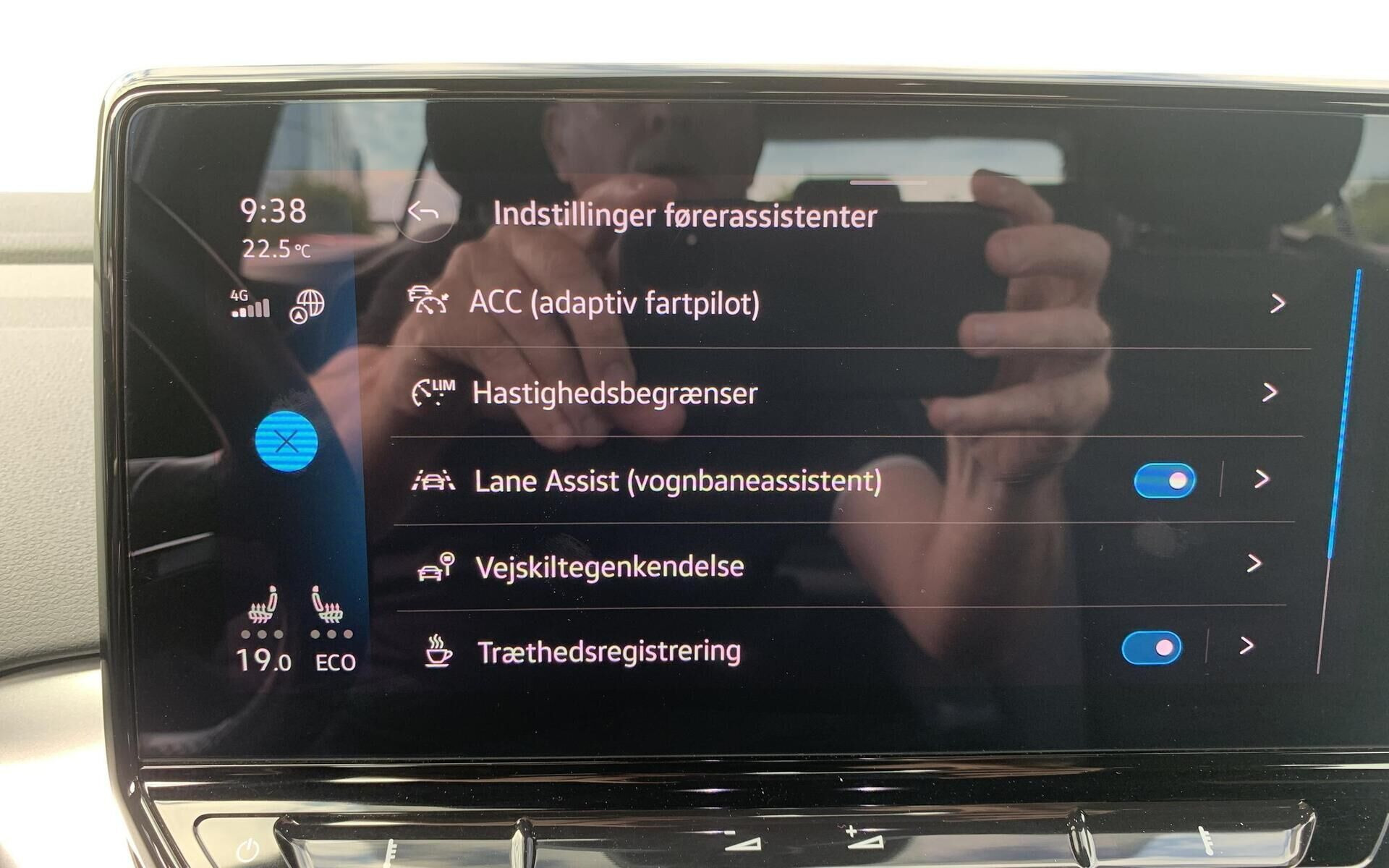 Grå VW ID.4 fra 2022
