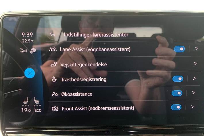 Grå VW ID.4 fra 2022