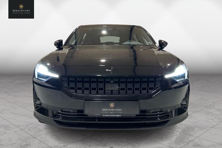 Sort Polestar 2 fra 2023