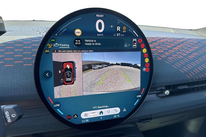 Rød Mini Aceman fra 2025