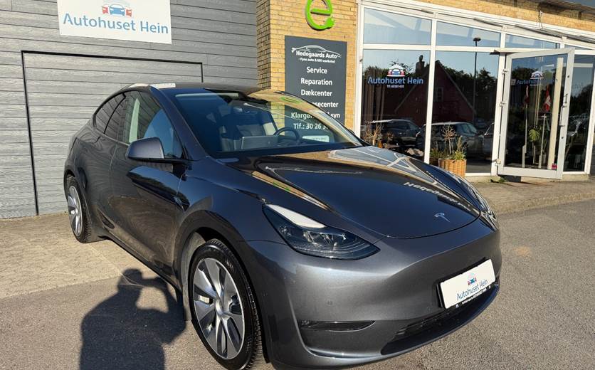 Tesla Model Y Long Range AWD