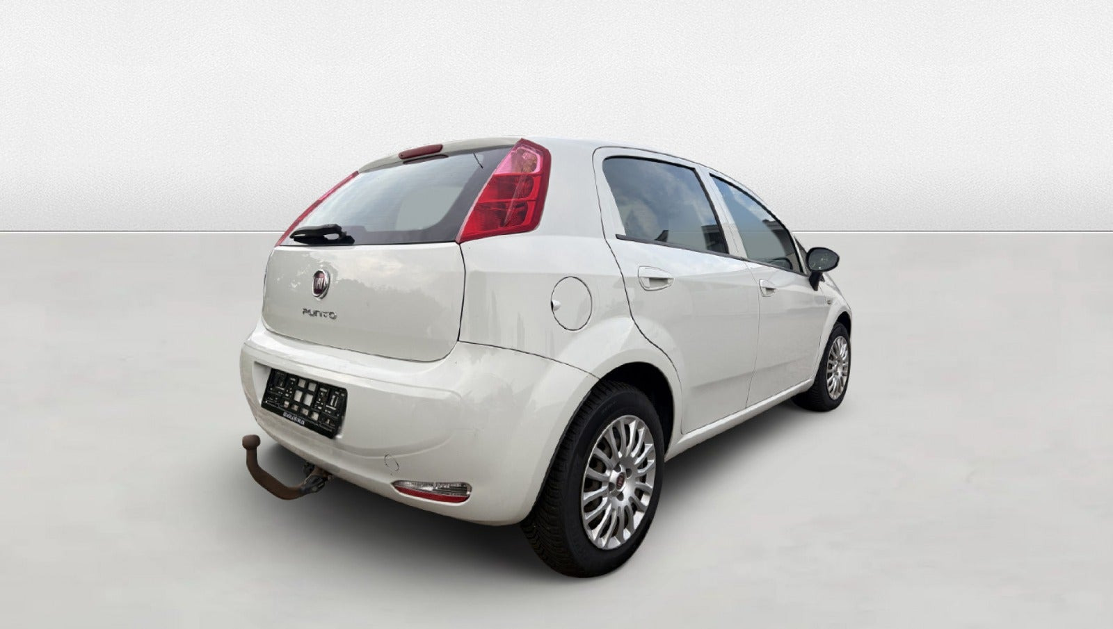 Grøn Fiat Punto fra 2015