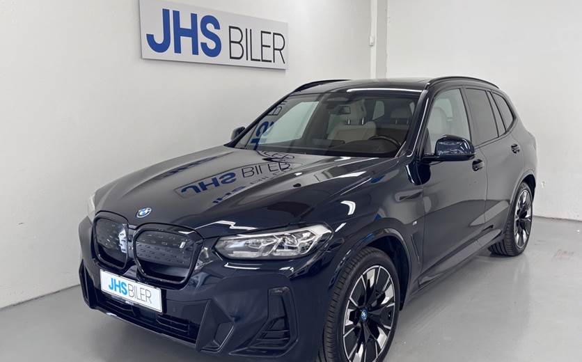 BMW iX3 Charged Plus M-Sport