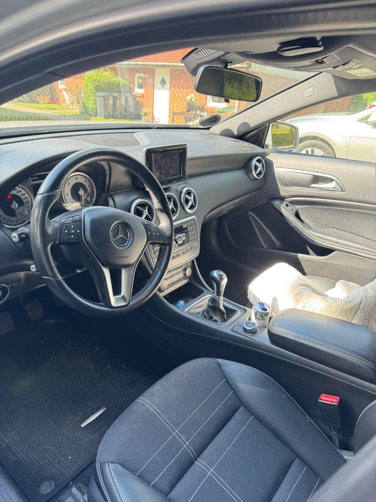 Sølv Mercedes A200 fra 2013