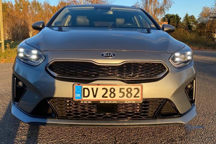 Sølv Kia Ceed fra 2021