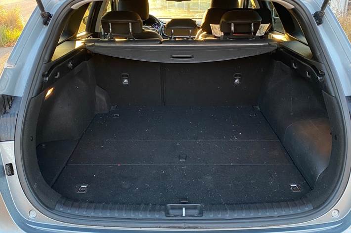 Sølv Kia Ceed fra 2021