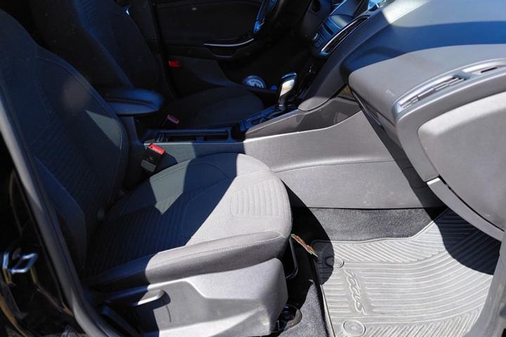 Sort Ford Focus fra 2017
