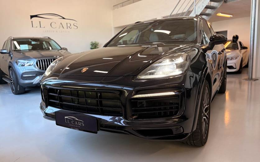 Porsche Cayenne 3,0 E-Hybrid Tiptr.