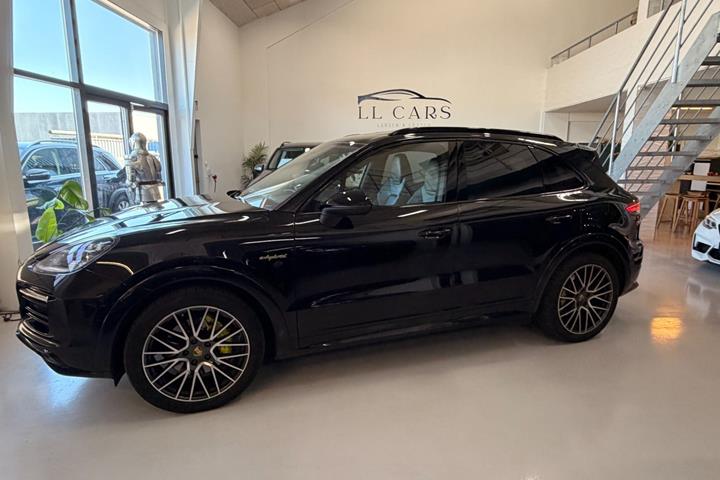 undefined Porsche Cayenne fra 2019